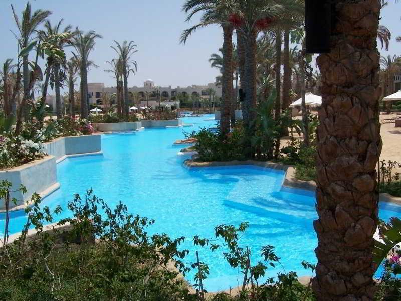 Crowne Plaza Resort Sahara Sands Port Ghalib Exterior foto